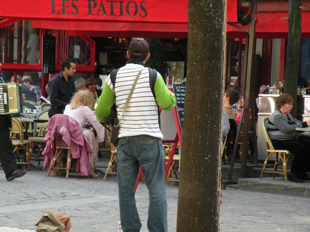  joueur d'accordéon, cafés de la Sorbonne